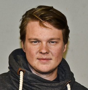 pressefoto-michel-brandt--1140x1346.jpg