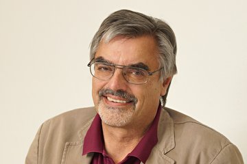 Bild_Bernhard.jpg